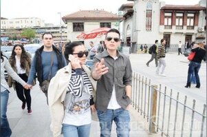 Rüzgar Erkoçlar sevgilisiyle yakalandı