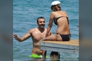 Demet Akalın aşka geldi!