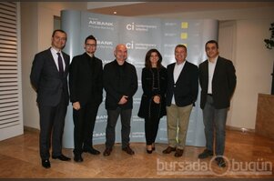 Güncel sanat rahatsız edici olmalı...
