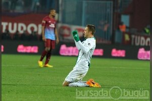 Timsah Trabzon'da fırsat tepti!