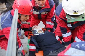 Bursa'da gerçeğini aratmayan tatbikat