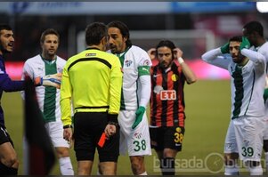 Bursaspor hakem kurbanı!