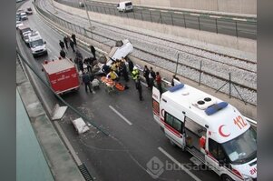 Bursa'da kavşakta feci kaza