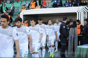 Timsah'ın yüzü bir türlü gülmüyor:1-2