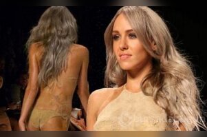 25 yaşındaki model podyuma kumdan bikini ile çıktı...