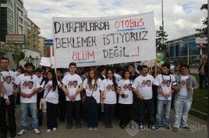 Bursa'da arkadaşları için yürüdüler