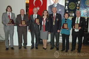 Rotary Meslek Hizmet Ödül töreninde duygusal anlar...
