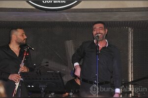 Hakan Altun ve Hüsnü Şenlendirici Bursalıları coşturdu...