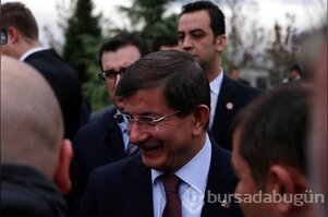 Bütün işçiler onu karşıladı