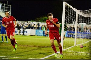 Liverpool'u Gerrard sırtladı!