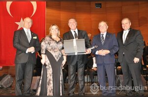 Şarkılar Lions Alzheimer Hasta Konuk Evi projesi için söylendi...