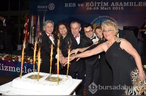 Rotaryanlar gala yemeğinde buluştu... 