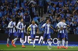 Bayern Münih Porto'ya direnemedi!