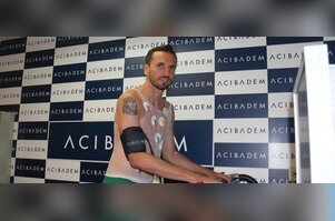 Tomas Sivok sağlık kontrolünden geçti