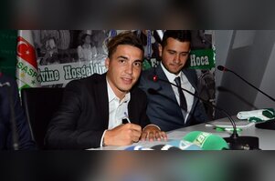 Josue'den Bursaspor'a 1 yıllık imza!