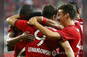Bayern Münih'i Lewandowski sırtladı!
