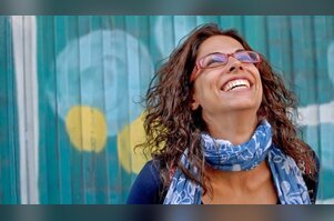 Gülmek yüzdeki kırışıklıkları arttırır mı?