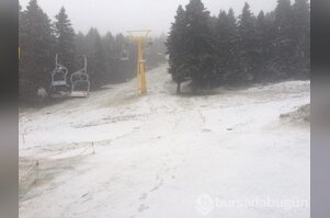 Bursa Uludağ'a mevsimin ilk karı yağdı	