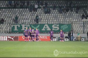 Bursaspor - Osmanlıspor maçından kareler	