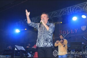 Selami Şahin'den müzik ziyafeti...