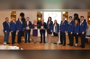 4. Bursa Meslek Hizmetleri Ödülleri sahiplerini buldu...