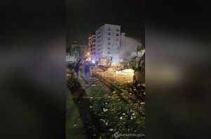 Van'da polis merkezine bombalı araçla saldırı: 3 ölü, 40 yaralı 