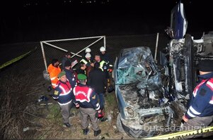 Bursa'da feci kaza: 4 ölü 1 yaralı
