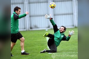 Vartolu Sadettin'den, Bursaspor antrenmanında şov!