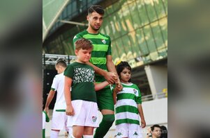 Bursaspor yeni formalarını tanıttı