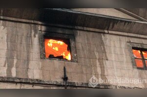 Bursa'da tarihi binada yangın