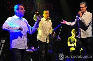 Haktan, Bursa'da sevenleriyle buluştu
