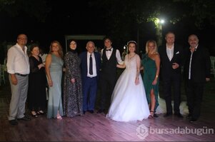 İrem Oran ile Cem Atmar yaşamlarını birleştirdi