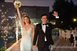 Selen Metin  ile  Ayberk Aydın evlendi