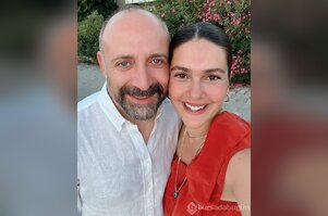 Bergüzar Korel kızı Leyla'nın doğumundan video paylaştı