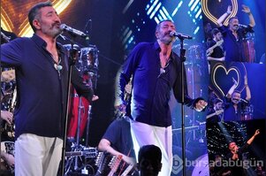 Hakan Altun, Bursa'da sevenlerini duygulandırdı