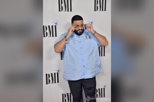 Ünlü boksör Mike Tyson ve DJ Khaled Kabe'ye gitti