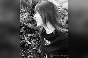 Cemre Baysel tarzını yeniledi