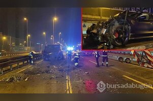 Zeytinburnu'nda lüks otomobil yol çalışması yapan belediye aracına çarptı