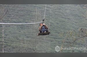Rize'de 35 yıldır evine 75 metre yüksekten geçen ilkel teleferik ile ulaşıyor 