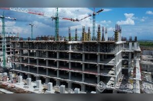60 bin lira maaşla usta yok: Kadın müteahhit inşaatı bitirmeye çalışıyor!