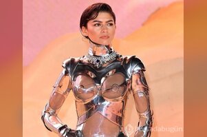 Zendaya robot tulumuyla galaya katıldı!
