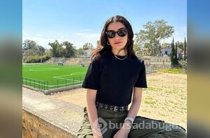 Hazar Ergüçlü Instagram'da neler paylaşıyor?