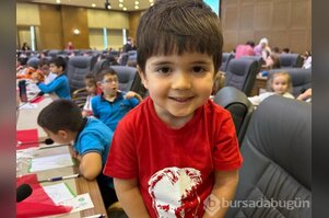 Bursa'da Meclis oturumunu bu sefer çocuklar açtı 
