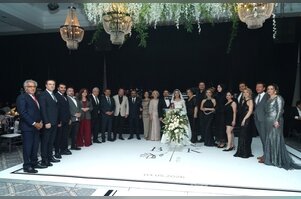 Bursa'da seçkin isimleri buluşturan düğün