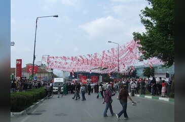 DEVLET BAHÇELİ BURSADA
