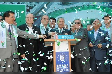 TİMSAH ARENADA GÖRKEMLİ TEMEL ATMA TÖRENİ