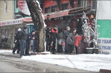 İnegöl'de silahlı dehşet dakikaları
