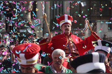 Bursa'da 7'den 70'e fetih coşkusu