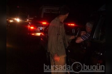 PKK'lılar yol keserken görüntülendi