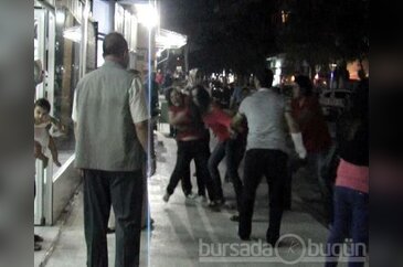 Kadınların kavgasını erkekler ayırdı